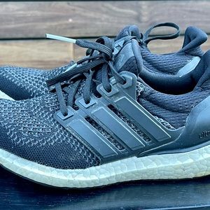 Adidas Ultra Boost black and grey women’s 7